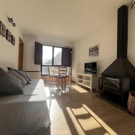 Apartamentos Turisticos Rio Gallego Canfranc Luaran gambar